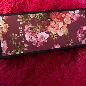 Gucci Slides Bloom Supreme